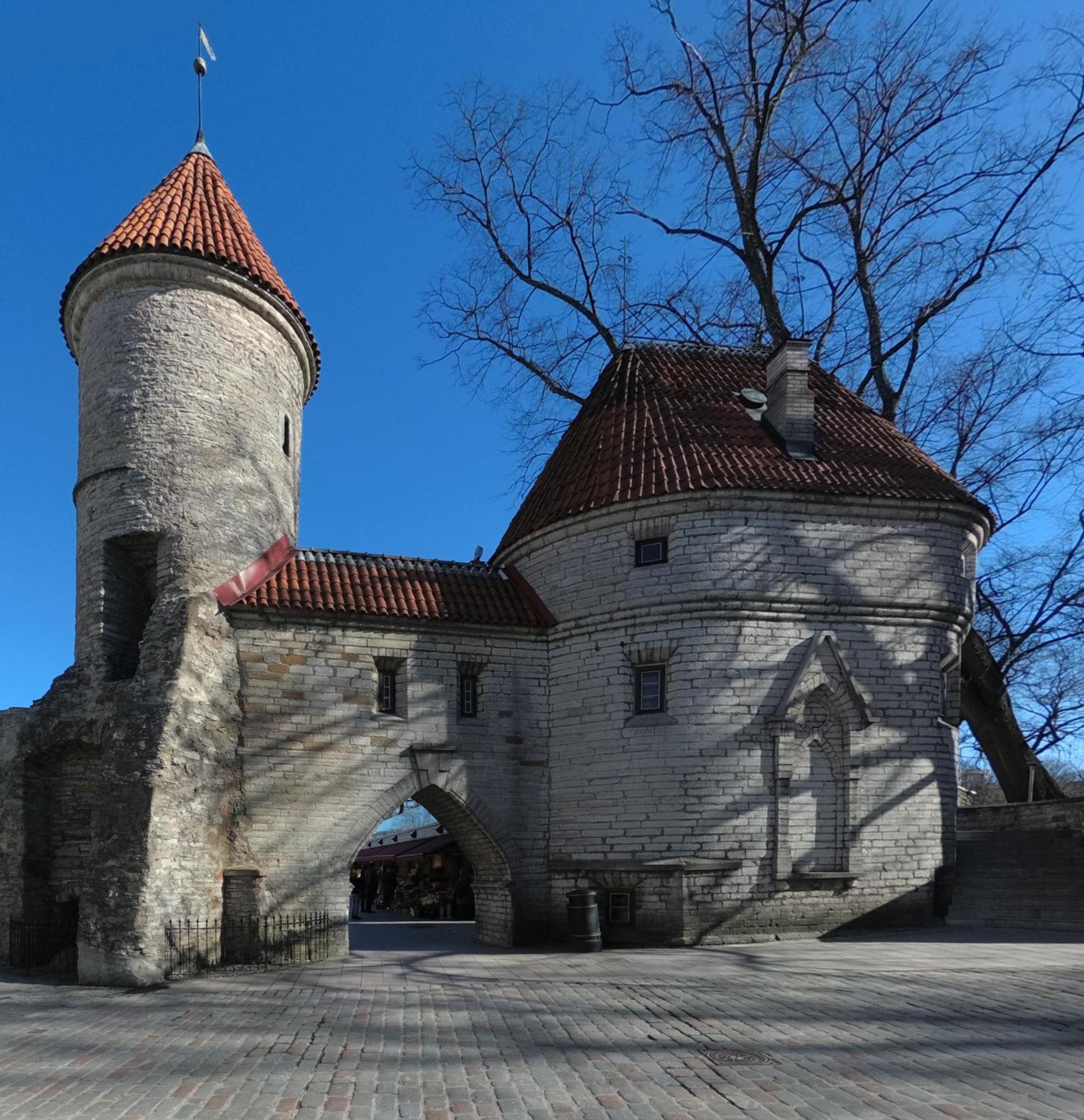 Urban Escape In Tallinn'S Heart Екстериор снимка